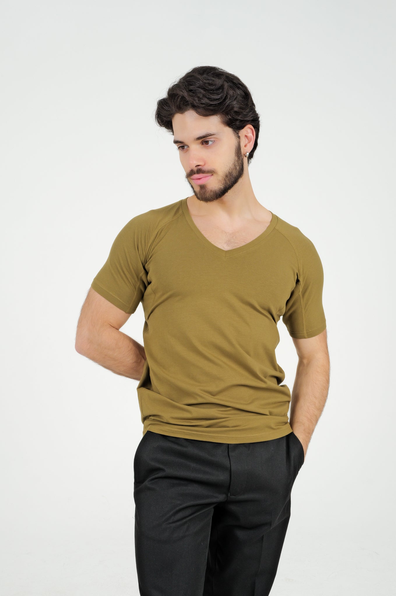 Sweat Priority Undershirt (Olive Green)